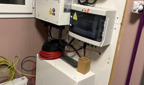 Installation de panneaux solaires en kit avec batterie en autoconsommation à Lyon