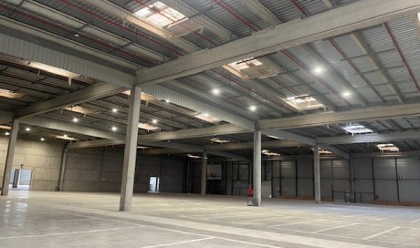 Relamping de leds dans un bâtiment de logistique à Lyon